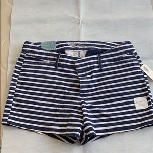 Old Navy shorts
